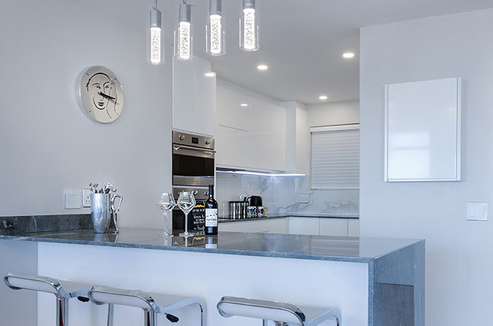 Trendy Woodwork for Trendy Home